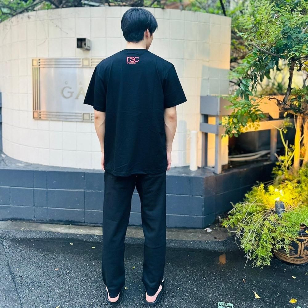 PEEK-A-BOO  Tee（全３色）